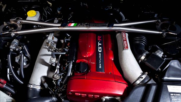 Engine block of the Nissan Skyline GT-R R34, picture courtesy of driftspec.org