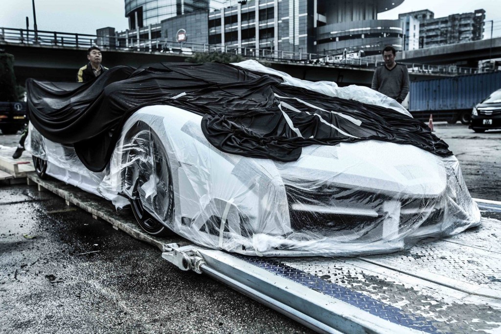 Lamborghini Veneno protected from the elements