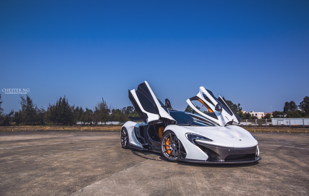 McLaren P1, doors up. Picture courtesy of Chester NG