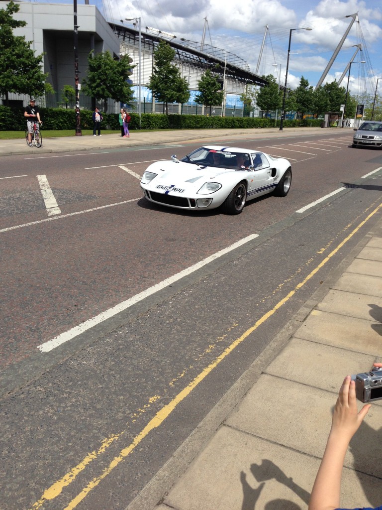 White Ford GT